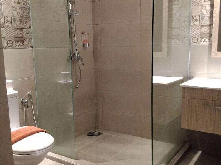 Suite Familiale, Lemon8 Hotel Apartment