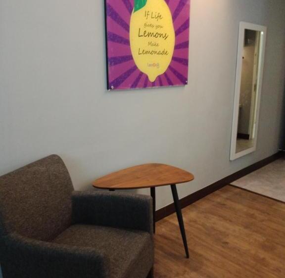 Suite Familiale, Lemon8 Hotel Apartment
