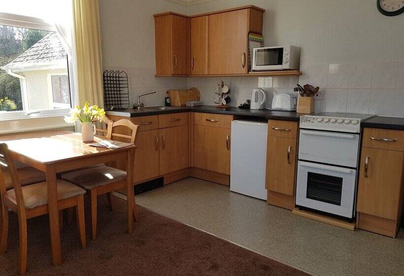Апартаменты 1 Спальня, Abbey View Holiday Flats