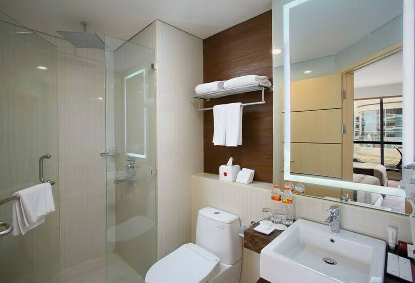 Quarto deluxe, Grandhika Hotel Semarang