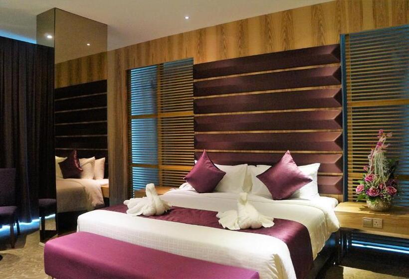 이그제큐티브 룸, Greens Hotel & Suites