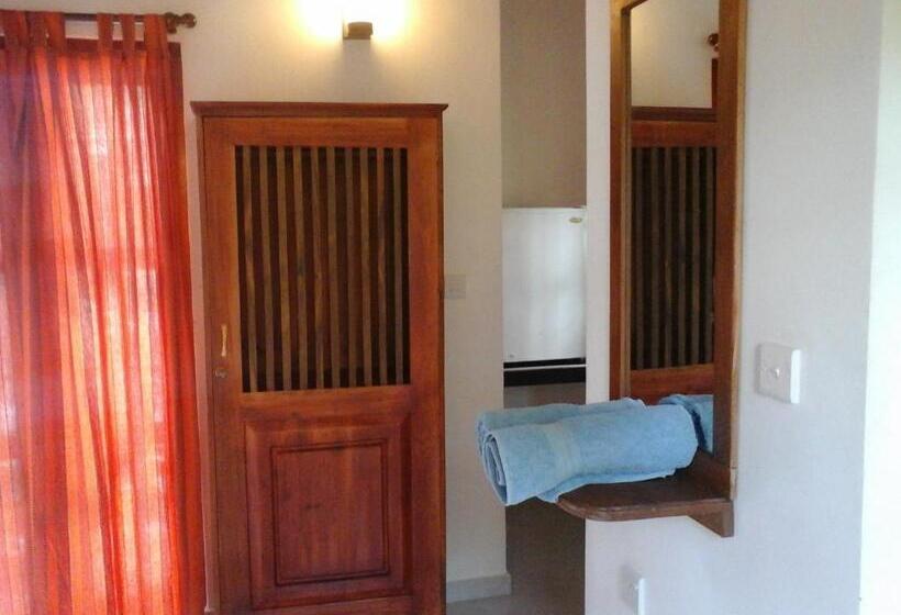 Номер Стандарт, Sea Breeze Guest House
