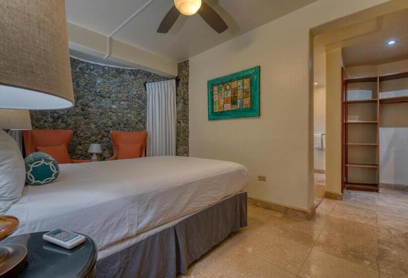 سوئیت 2 خوابه, Caribe Tesoro