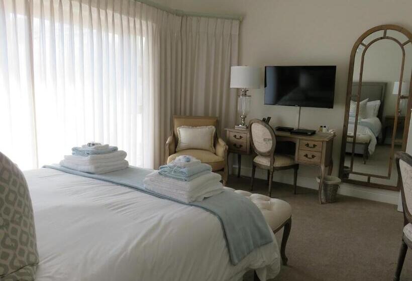 Family Suite, Island Way Villa