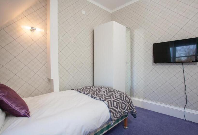Quarto Estandar, Kingsley Guest House