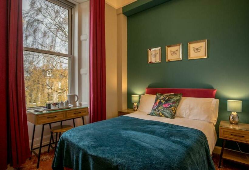 Quarto Estandar, Kingsley Guest House