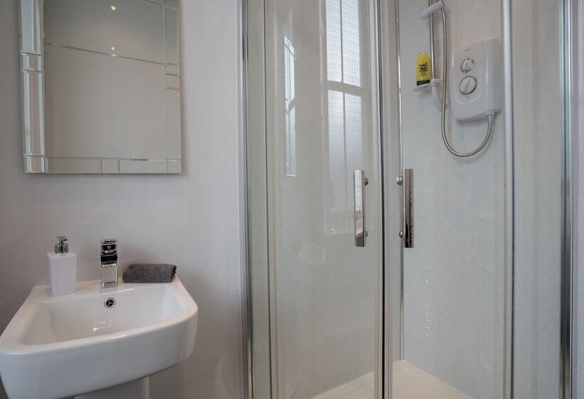 Quarto Estandar Individual, Kingsley Guest House