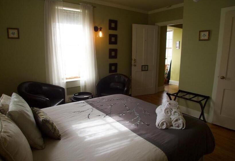 Номер Стандарт, Au Manoir De La Rue Merry
