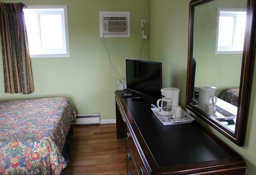 标准间, Colonial Motel