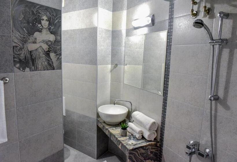 Стандартный Номер Кровать Кинг, Central Guest Rooms