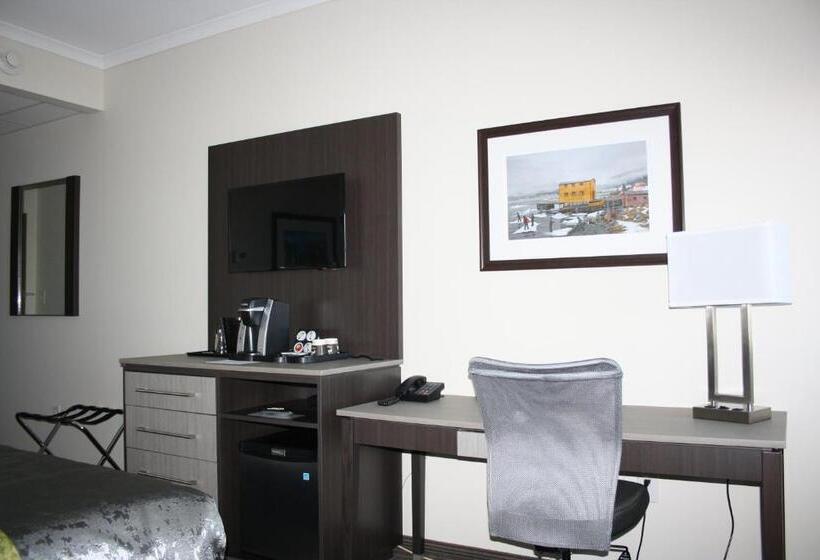 Номер Стандарт, Crossroads Inn & Suites