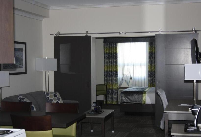 Люкс, Crossroads Inn & Suites