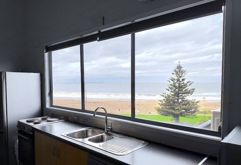 2침실 펜트하우스 아파트, Beachhouse Mollymook