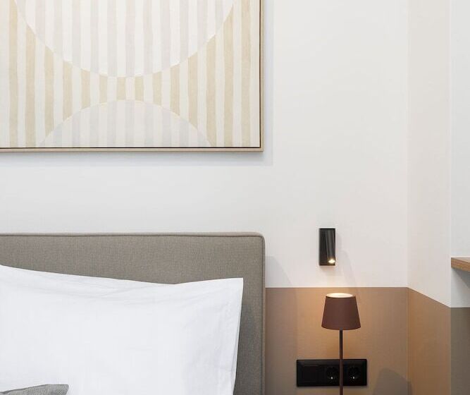 استودیوی لوکس, Ermass Modern Living Apartments