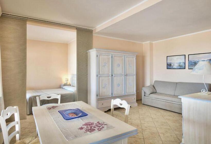 海の見えるスタンダードスタジオ, Residence With Private Beach In Bosa Marina Just 100 Meters From The Sea
