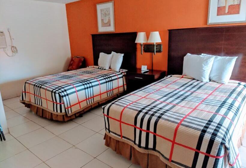 스탠다드 룸 더블 침대 2개, Travelers Inn Clearwater