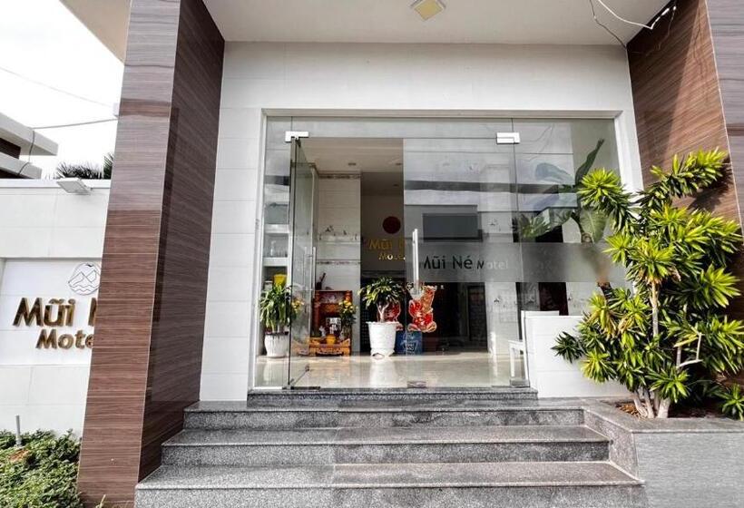 اتاق استاندارد چهار تخته, Mũi Né Motel