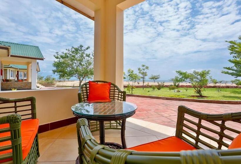Номер Стандарт Трехместный, Ngonga Beach Resort