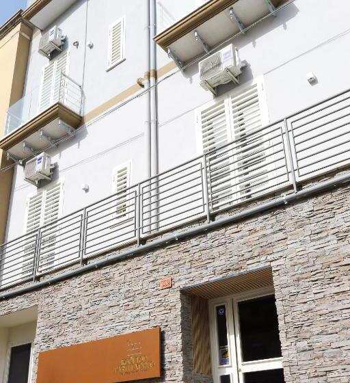 اتاق لوکس با چشم‌انداز شهر, Rooftop Parthenopeo Contemporary Rooms