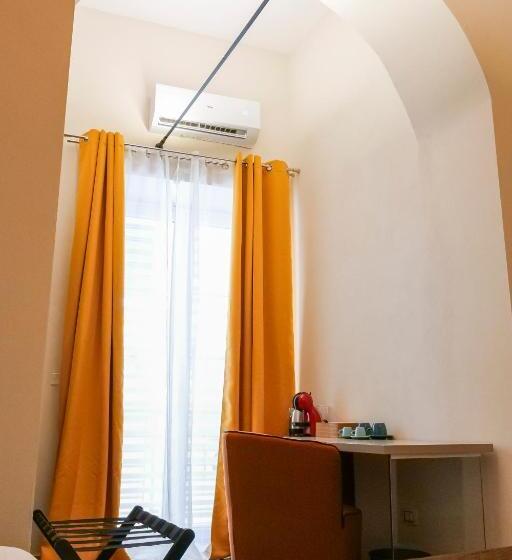 اتاق استاندارد با بالکن, Rooftop Parthenopeo Contemporary Rooms