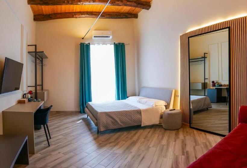 اتاق لوکس, Rooftop Parthenopeo Contemporary Rooms