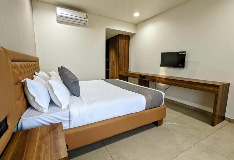 Номер Deluxe, Majestic By Nxtjen Hospitality
