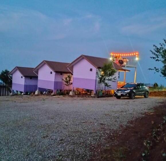 اتاق استاندارد, Rai Saeng Tawan At Phu Thap Buek