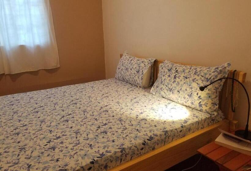 اتاق استاندارد, Safari Hostel Tanzania
