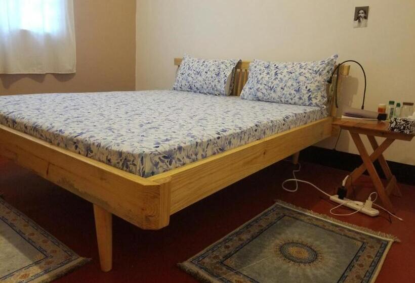 اتاق استاندارد, Safari Hostel Tanzania