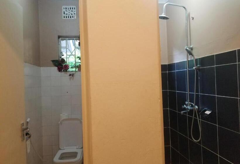 اتاق اکونومی, Safari Hostel Tanzania