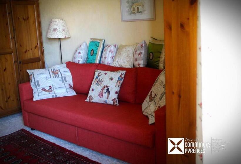 Номер Стандарт Вид на Сад, Chambre Kiko   Vue Sur Jardin Et Montagne Aurignac
