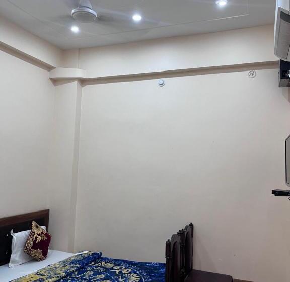 Standard Room, R K Stay & Palace Near Ram Lalla Temple   800 Meter Ayodhya
