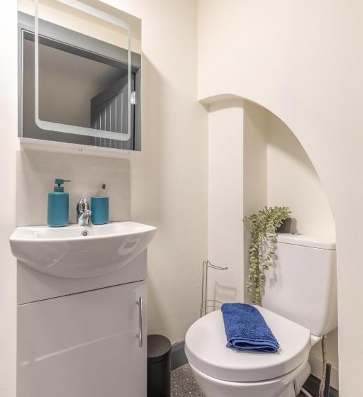استودیوی لوکس, City Rooms