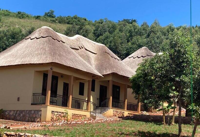 کلبه ییلاقی, Stevalyn S Ridge View Lodge