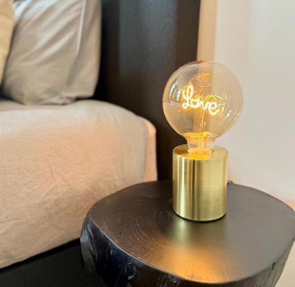 Номер Deluxe, Art House Rooms
