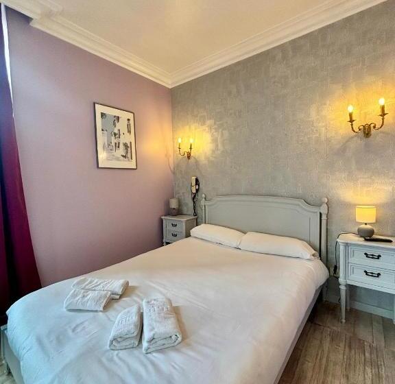 Номер Стандарт Вид на Горы, Hôtel Albert 1er