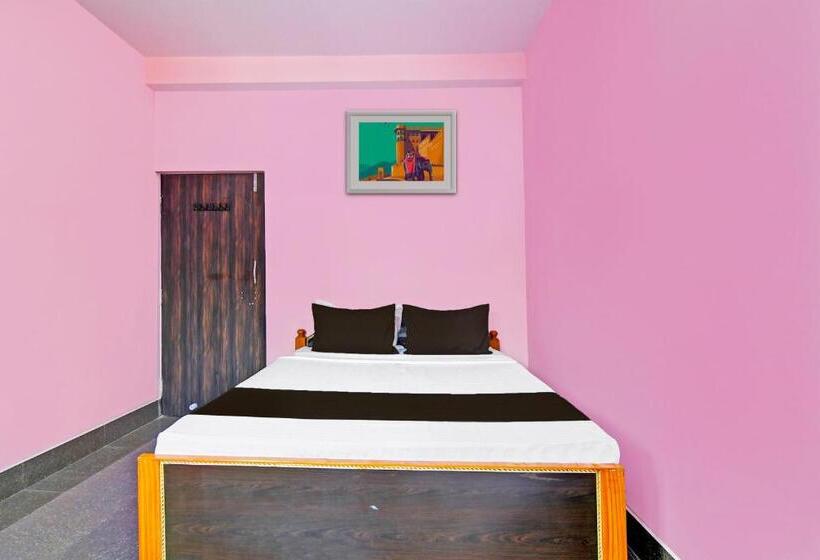 اتاق استاندارد, O Om Residency