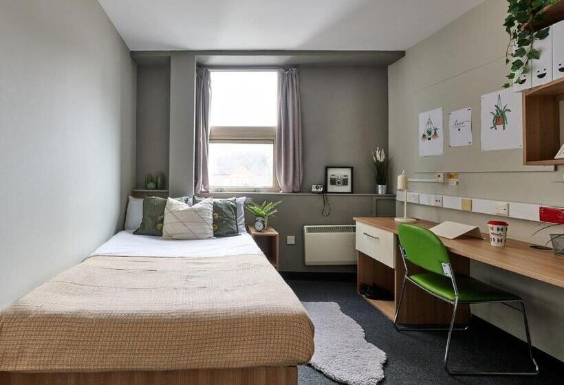 اتاق استاندارد, For Students Only Trendy Non Ensuite Rooms At Northernhay House In Exeter