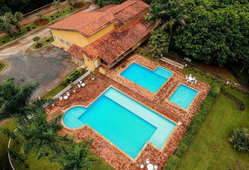 Четырехместный Номер Классик, Fazenda Em Itapetininga, Paz, Descanso E Piscinas