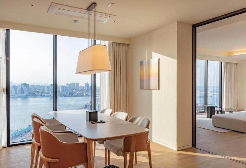 سوئیت با تخت بزرگ, Homm Marina Sokcho   Part Of Banyan Group