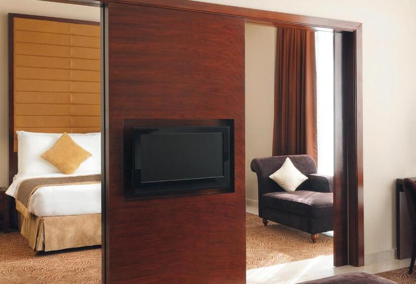 Suite with lake view, Kempinski Hotel & Resort Sariya, Yanbu Red Sea