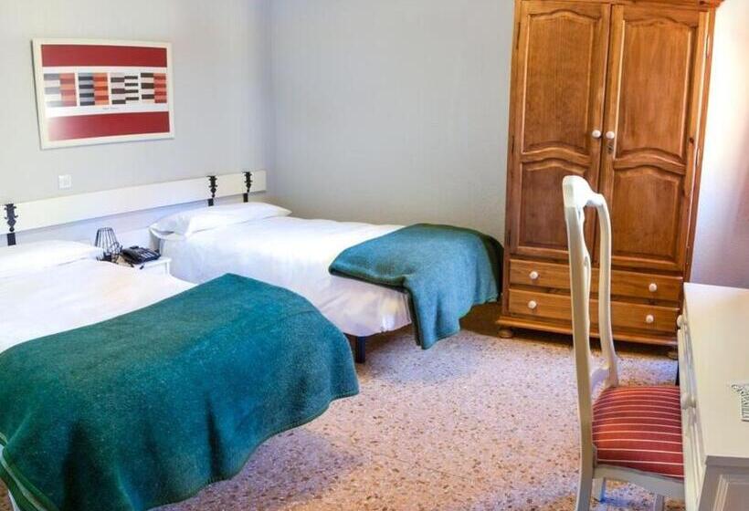 Номер Стандарт, Hostal El Ventorro