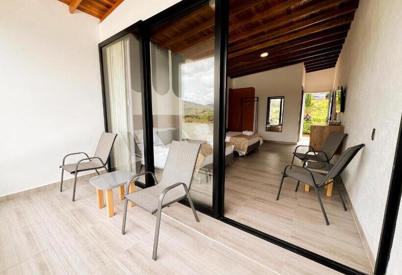 4인용 수피리어 룸, Viajero Guatapé Hostel & Lake Club