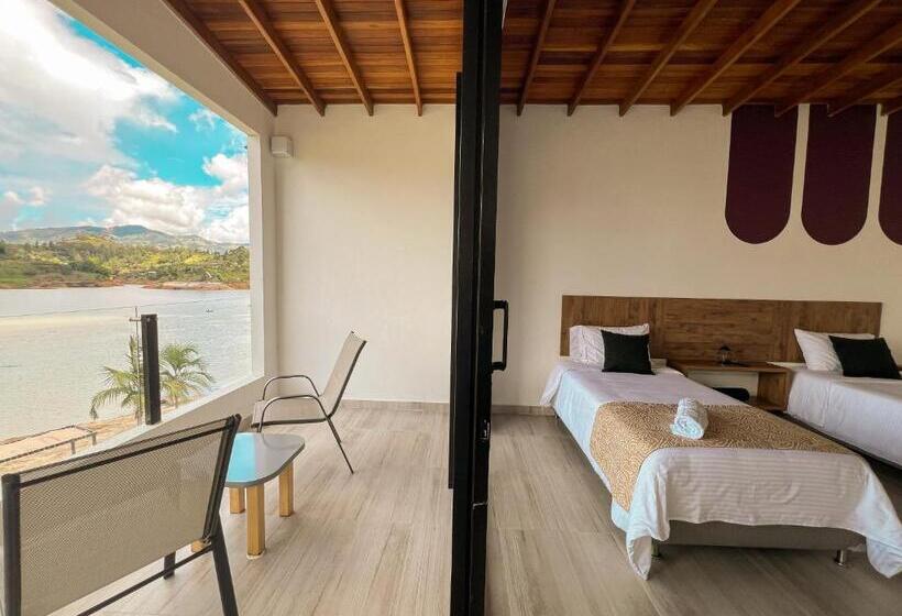 디럭스 트리플 룸, Viajero Guatapé Hostel & Lake Club