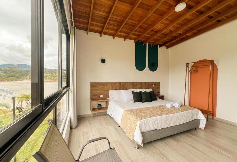 스탠다드 자쿠지 룸, Viajero Guatapé Hostel & Lake Club