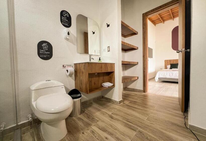 4인용 스탠다드 룸, Viajero Guatapé Hostel & Lake Club