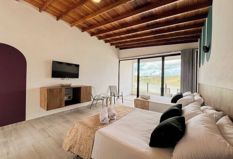 수피리어 룸, Viajero Guatapé Hostel & Lake Club