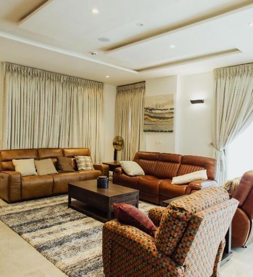 آپارتمان 1 خوابه با چشم‌انداز دریا, Zencasa Ng