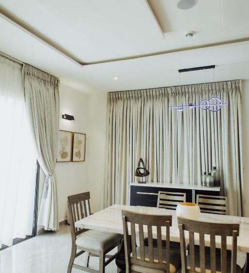 آپارتمان 1 خوابه با چشم‌انداز دریا, Zencasa Ng