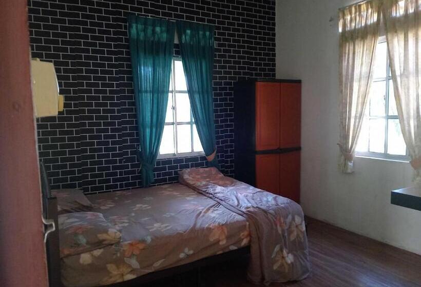 Апартаменты 2 Спальни, Oyo Home 90990 Sri Tempurung Homestay